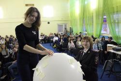 ����-����