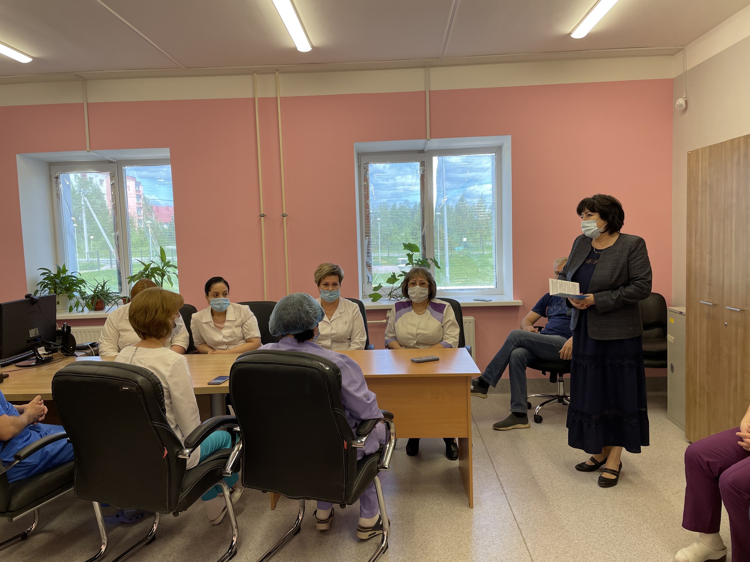 xuZpT_jxMz0.jpg